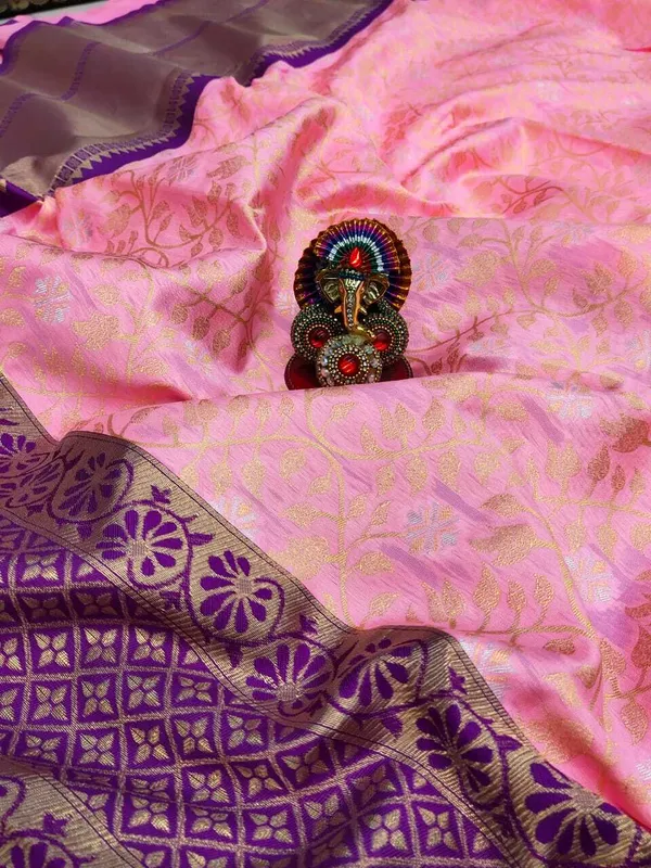 Beige_Embellished_Banarasi_Jacquard_Saree_(Beige)